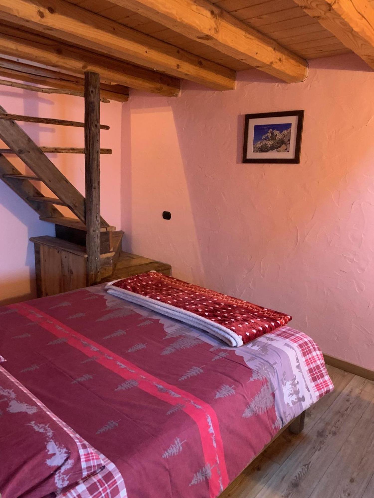 La Ferme Du Grand Paradis กอนเญ ห้อง รูปภาพ