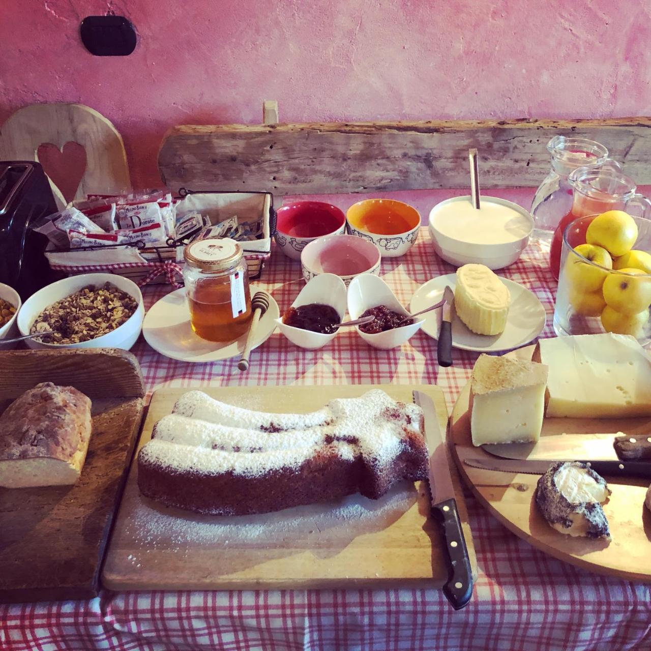 La Ferme Du Grand Paradis กอนเญ ภายนอก รูปภาพ